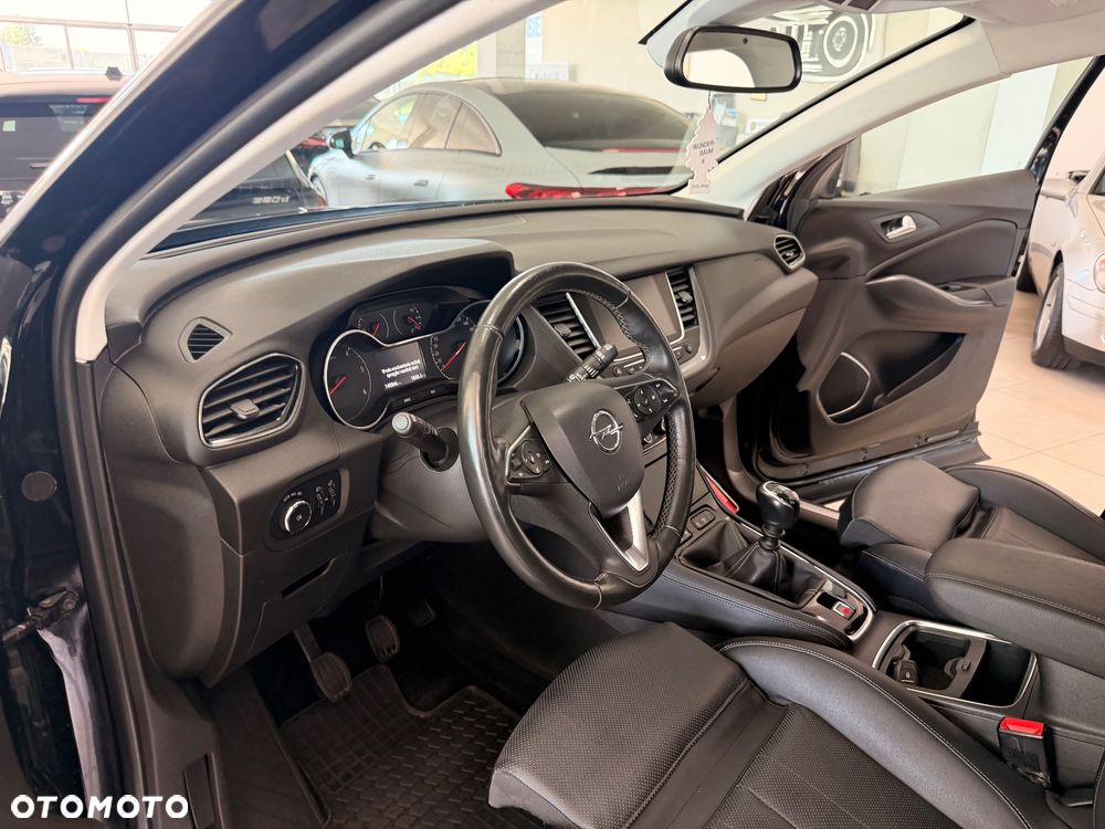 Opel Grandland X - 16