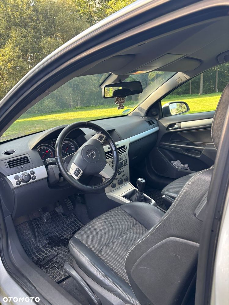 Opel Astra - 9
