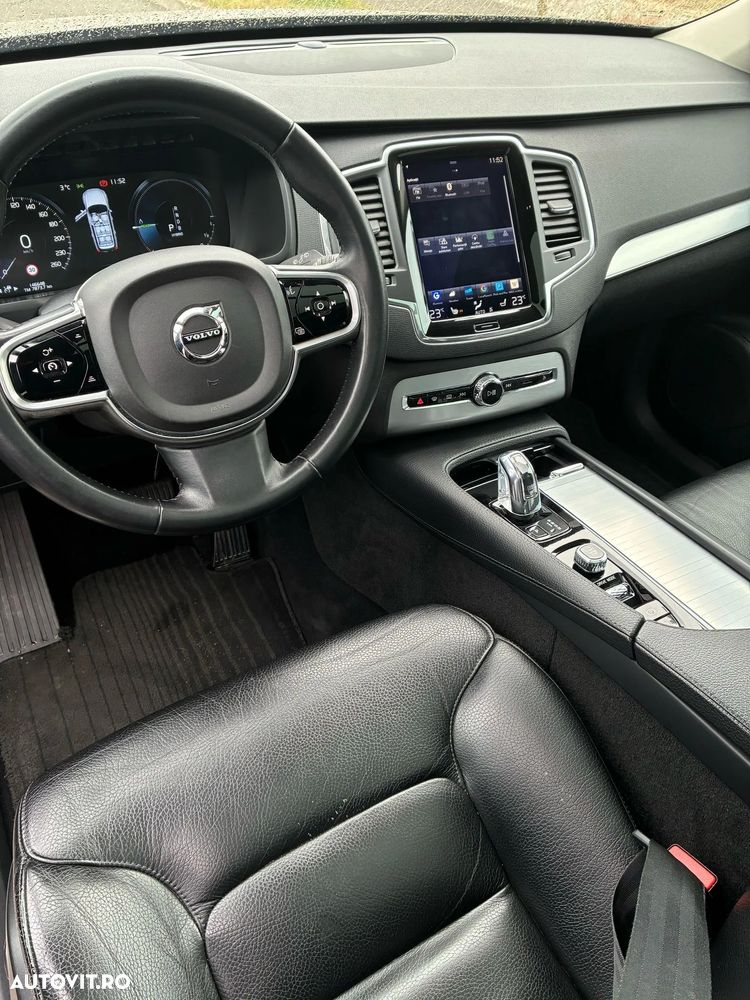 Volvo XC 90 - 35