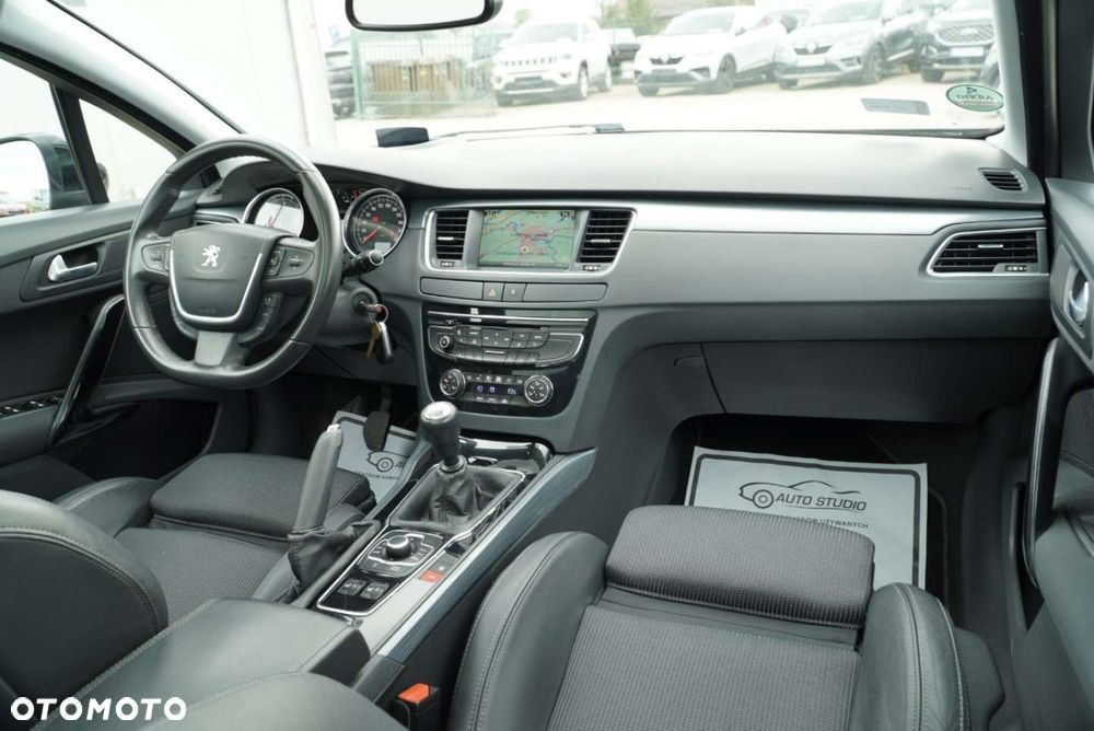 Peugeot 508 HDi FAP 160 Allure - 9
