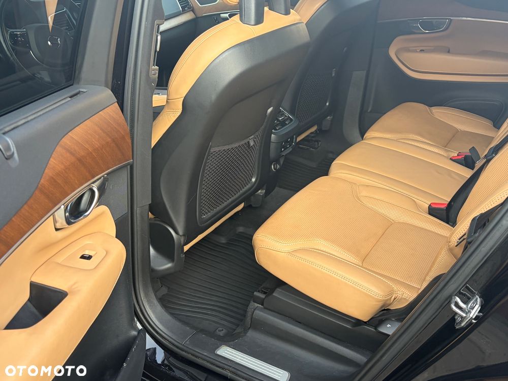 Volvo XC 90 D5 AWD Geartronic Inscription - 12