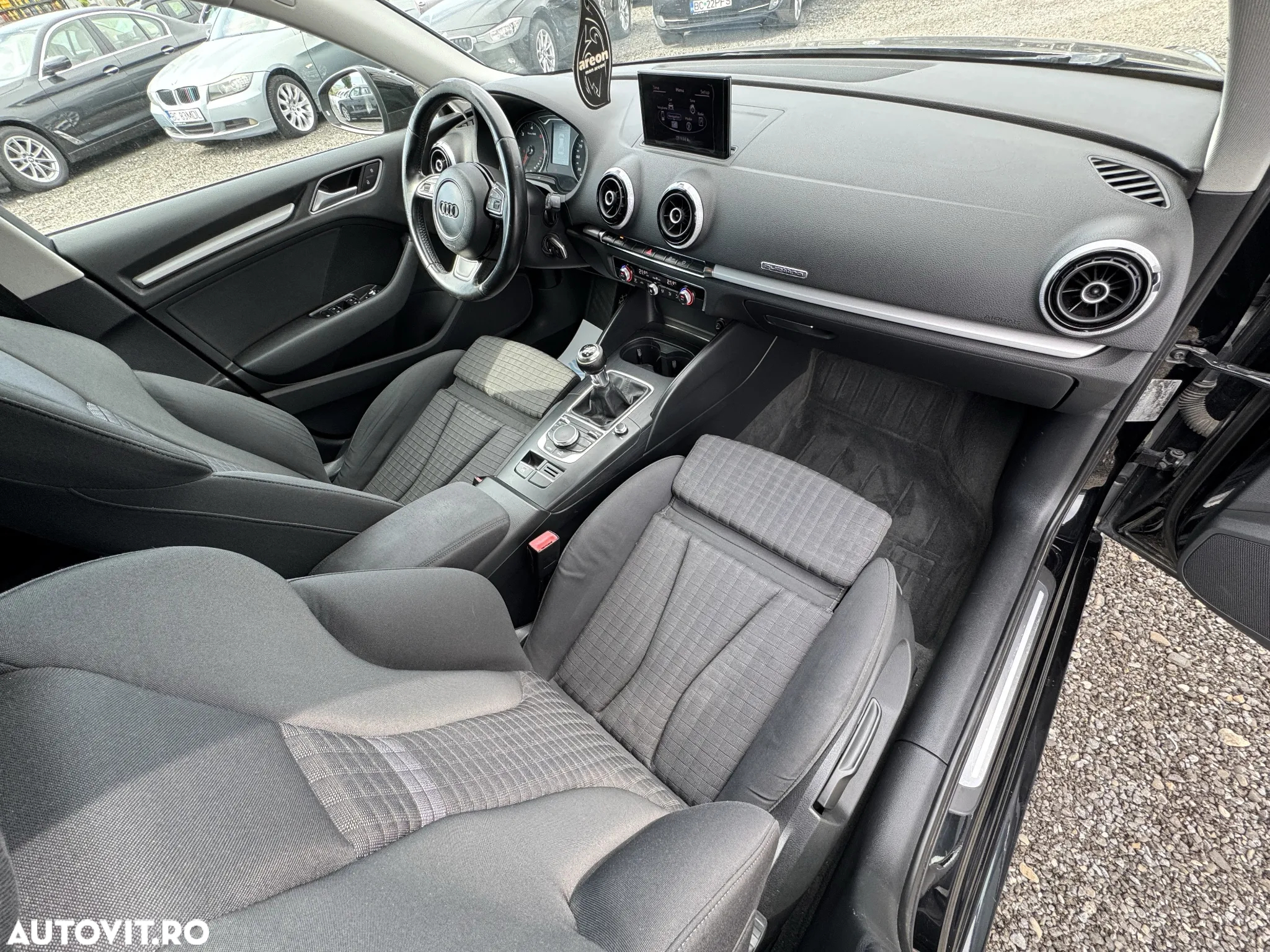 Audi A3 Sportback 2.0 TDI quattro Attraction - 22