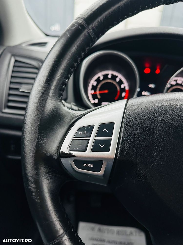 Mitsubishi ASX 1.6 2WD Intense - 23