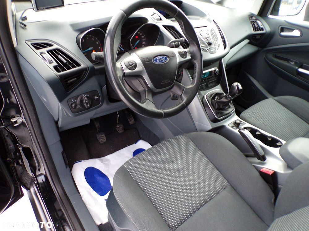 Ford C-MAX - 17