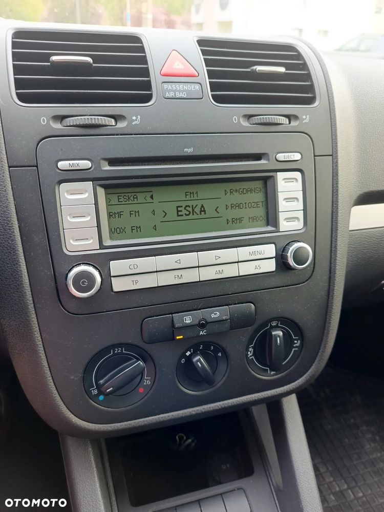 Volkswagen Golf 1.6 Q-Line - 17