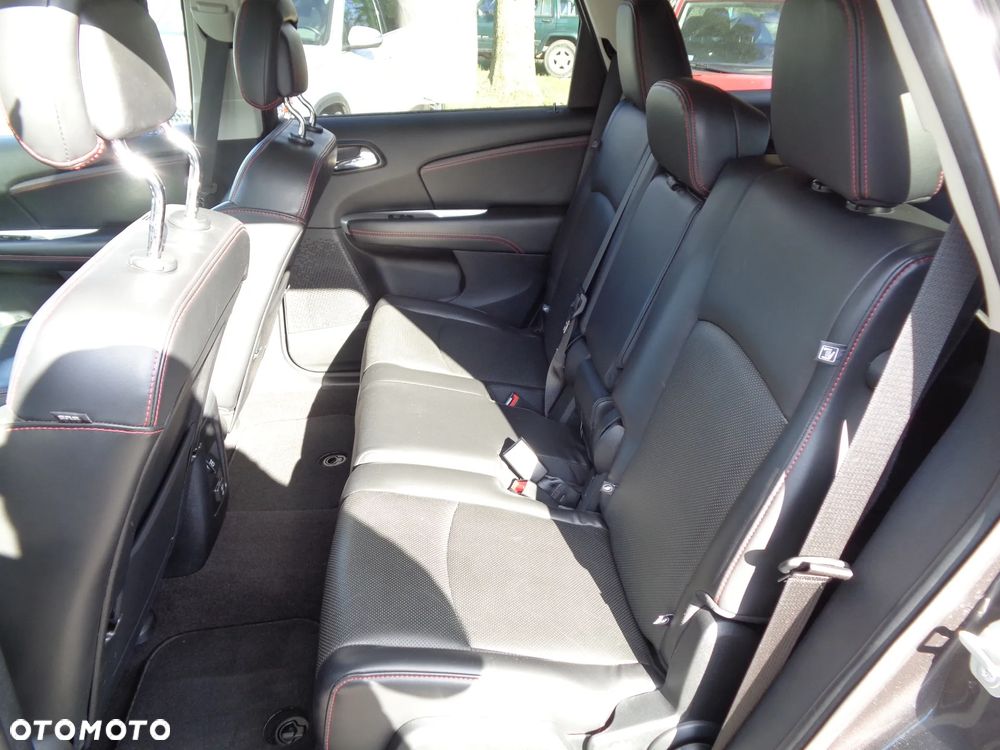 Dodge Journey - 11
