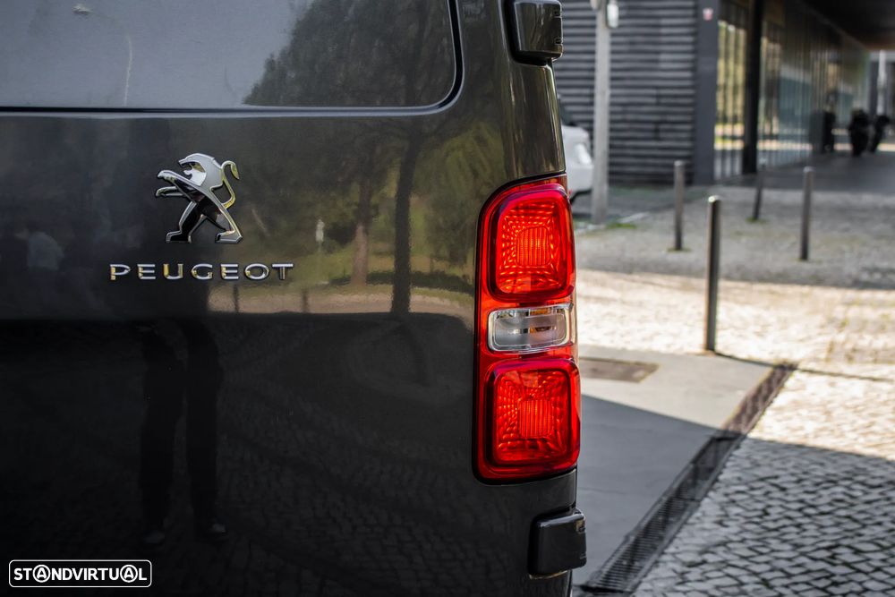 Peugeot Expert Urban - 11