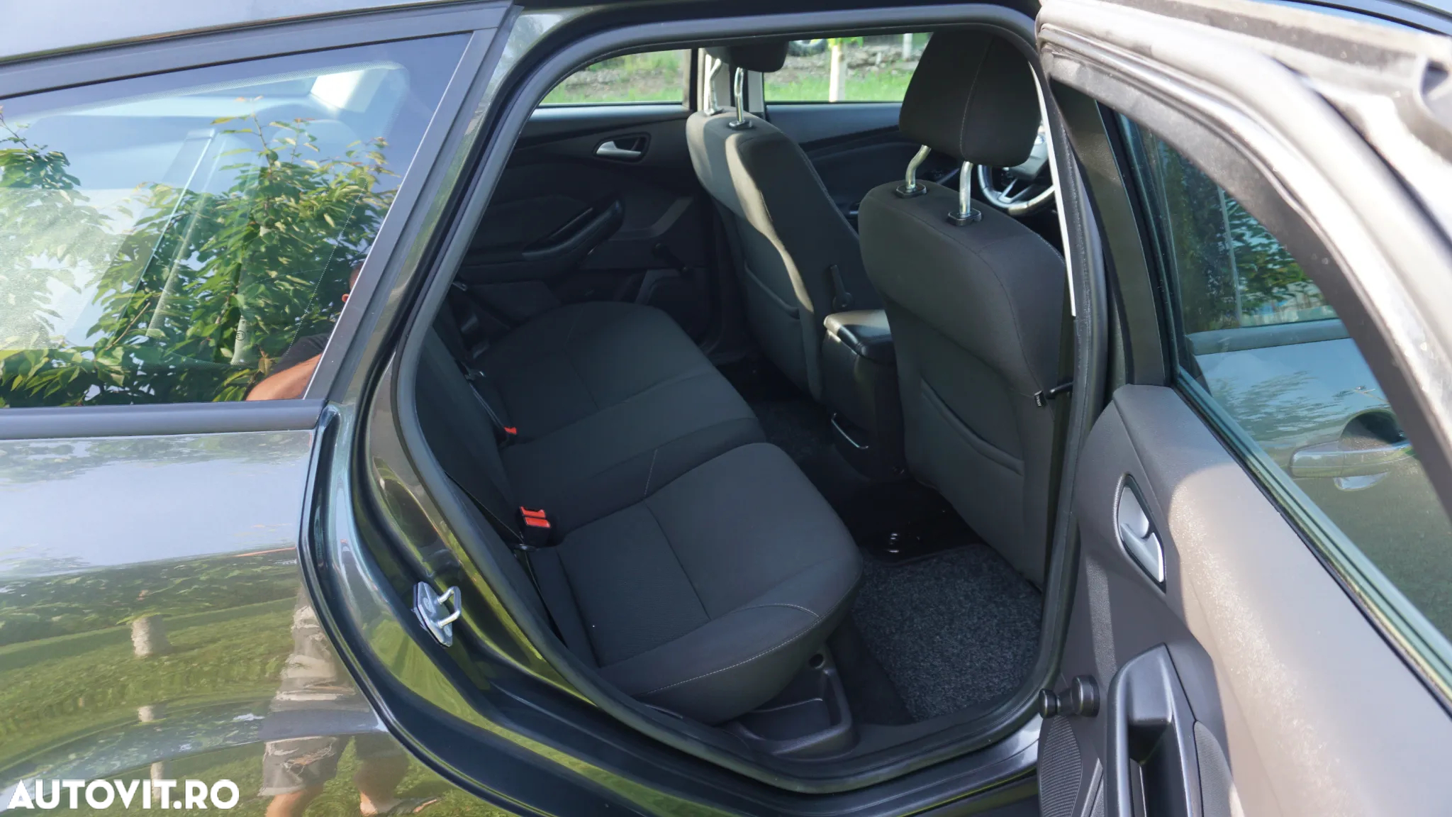Ford Focus 1.0 EcoBoost Active Business - 12