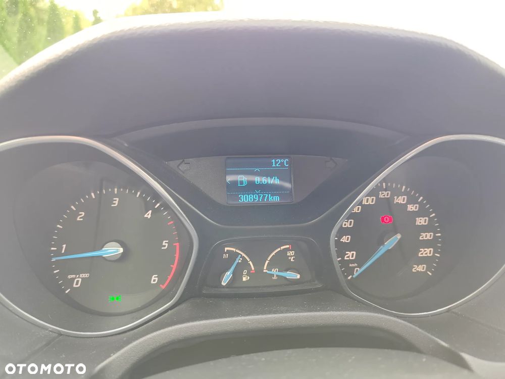 Ford Focus 1.6 TDCi Ambiente - 11