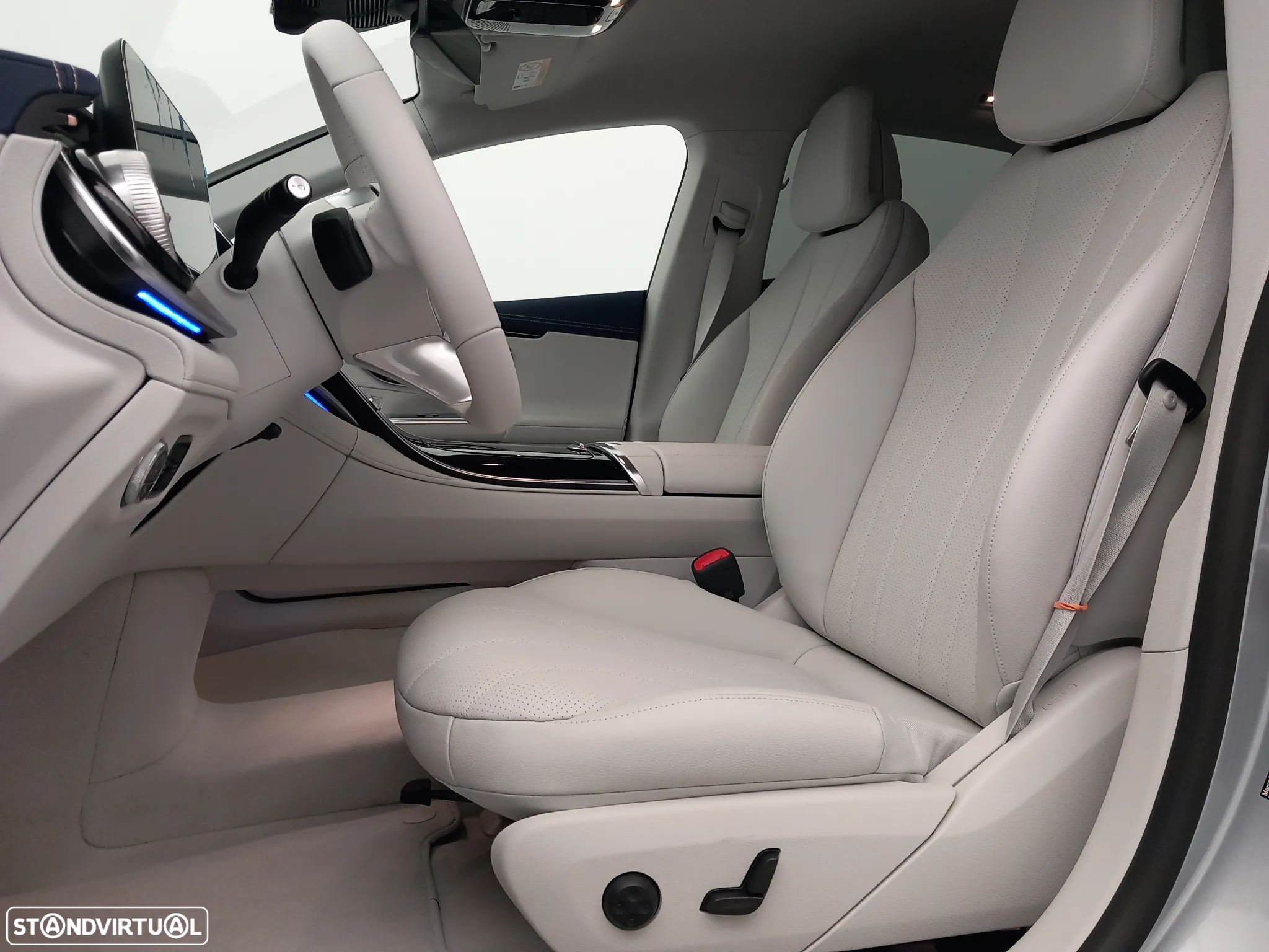 Mercedes-Benz EQE 350 Edition - 12
