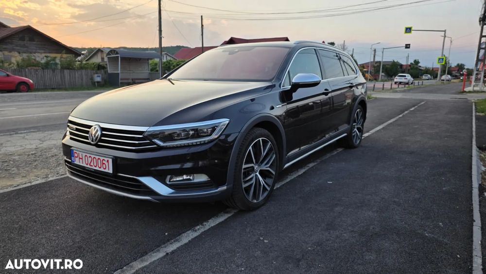 Volkswagen Passat Variant 2.0 TDI SCR 4Motion DSG Highline - 23
