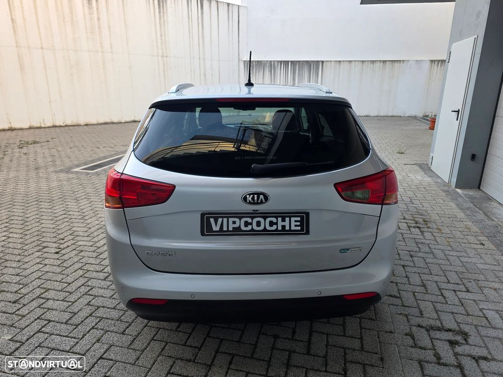 Kia Ceed SW 1.6 CRDi TX Sport - 33
