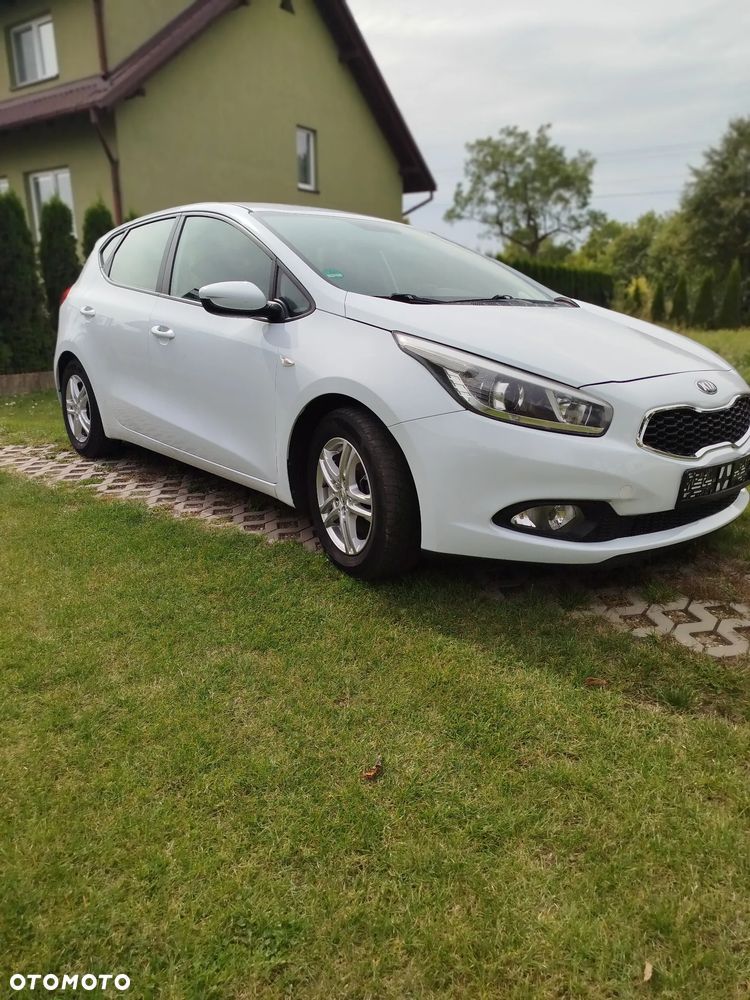 Kia Ceed - 3