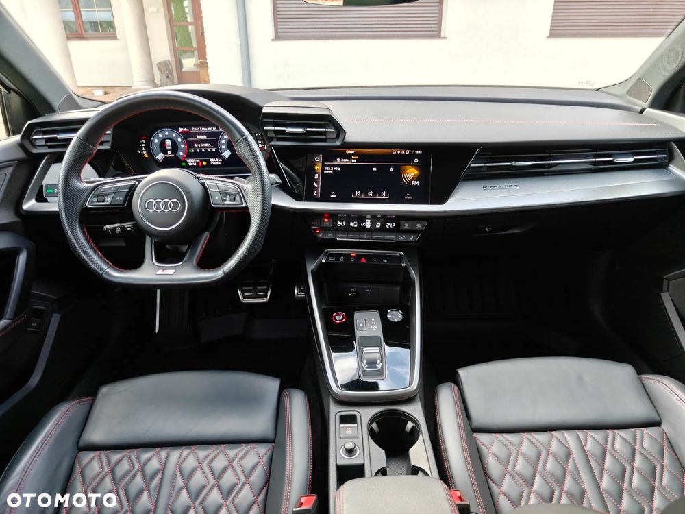 Audi S3 2023 photo 4