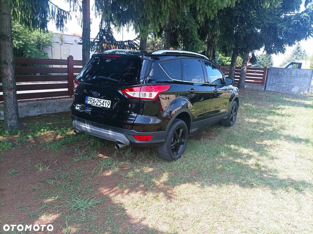 Ford Kuga 1.5 EcoBoost 2x4 Trend - 3