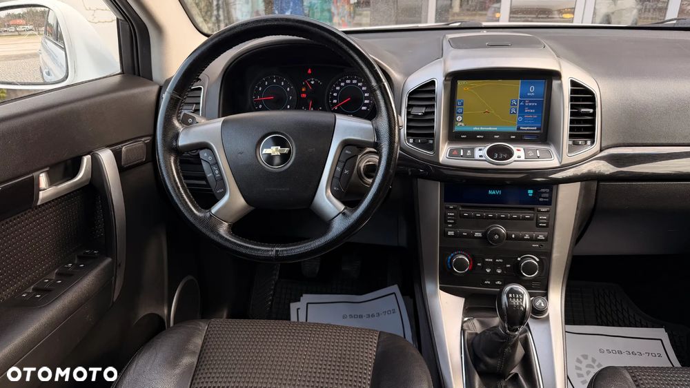 Chevrolet Captiva 2.4 AWD LT+ - 17