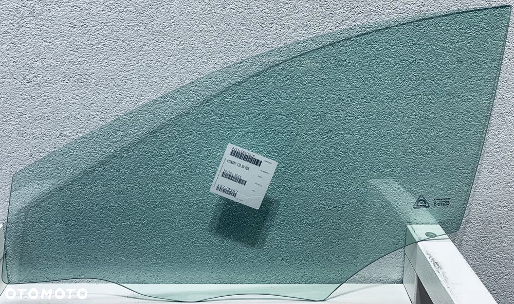 Szyba boczna lewa przednia HYUNDAI I30 2012-2017