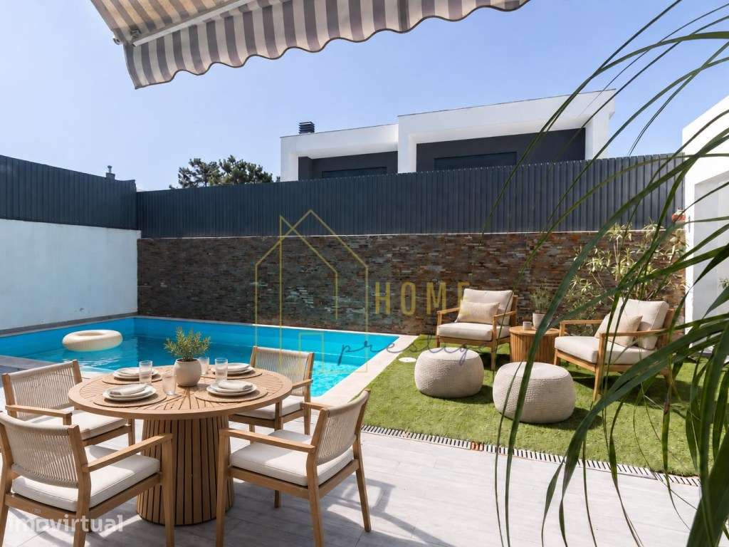 Moradia T4 com Piscina na Marisol - Conforto, Lazer e Proximidade d...