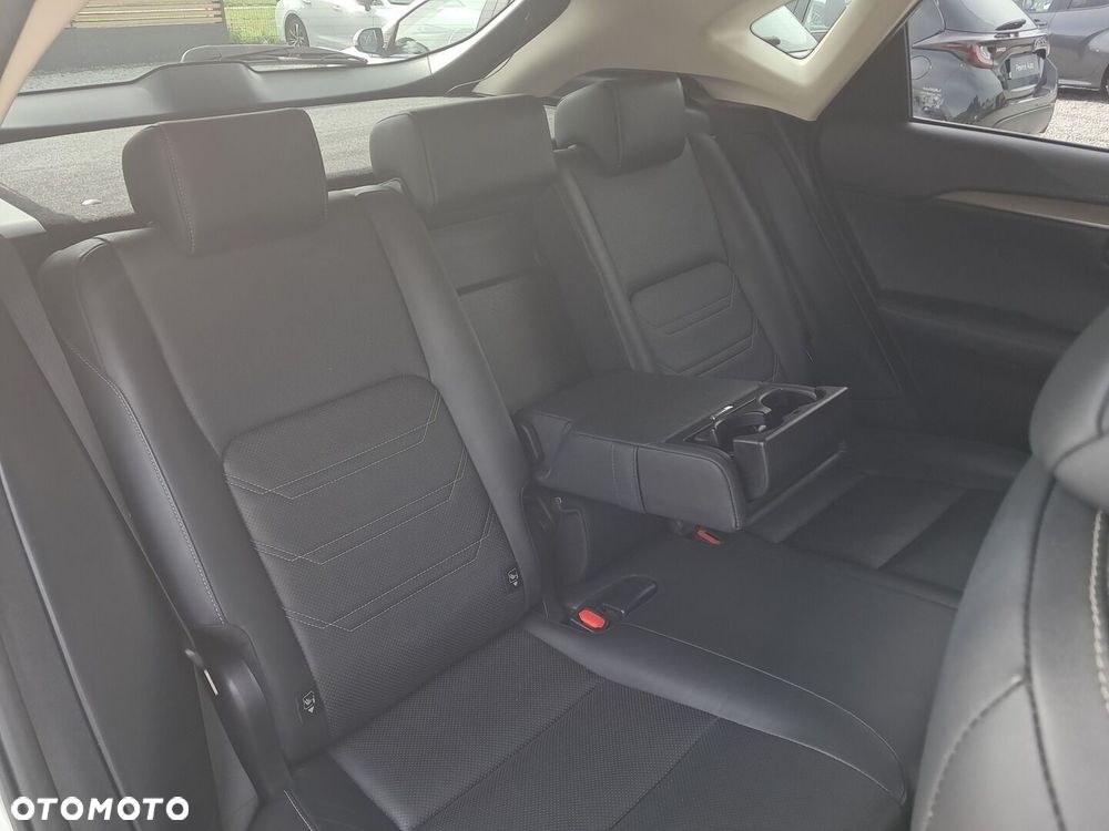 Lexus NX 300h Comfort AWD - 24