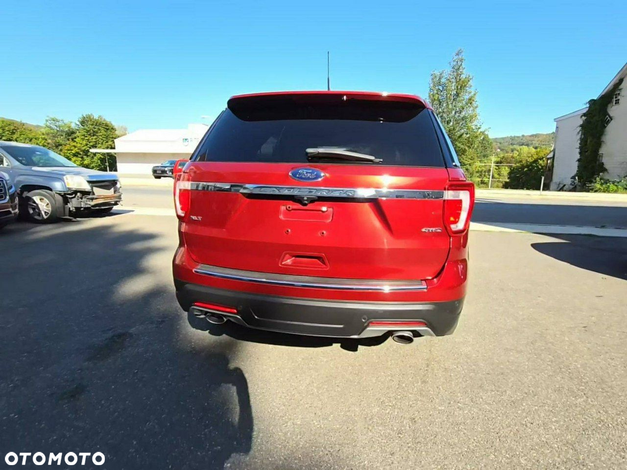 Ford Explorer - 3