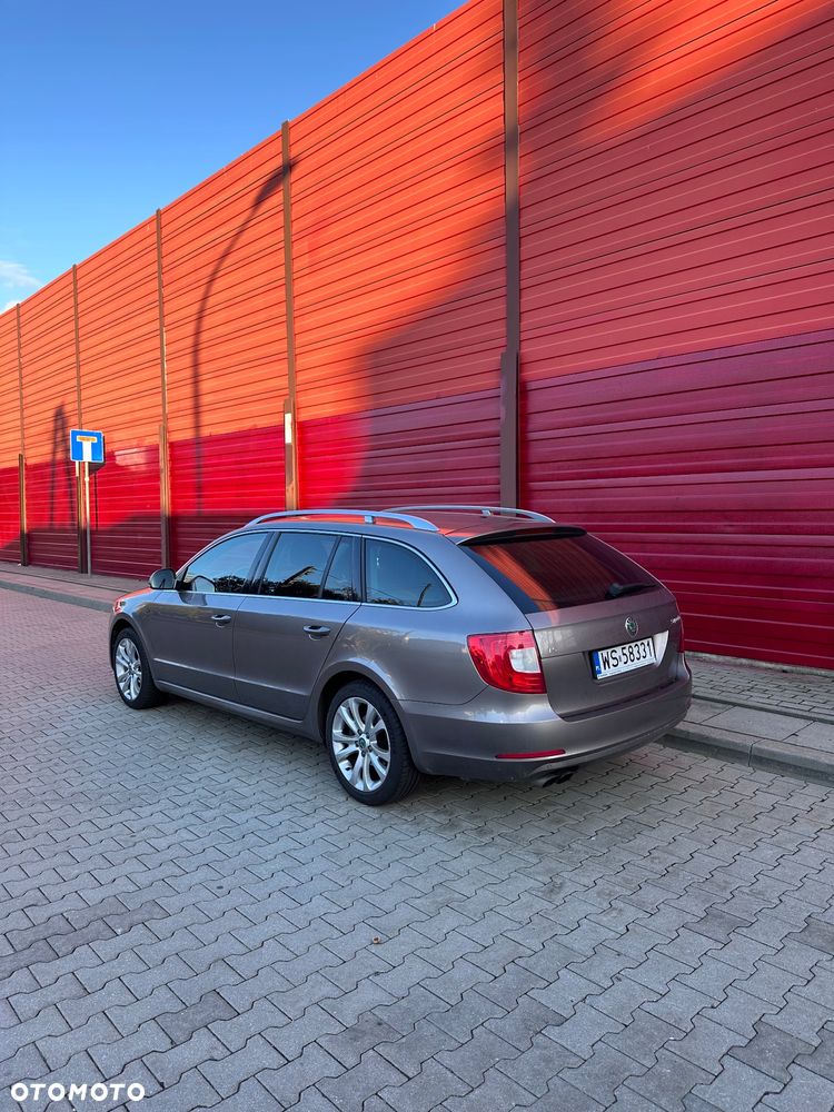 Skoda Superb 1.8 TSI Family - 7