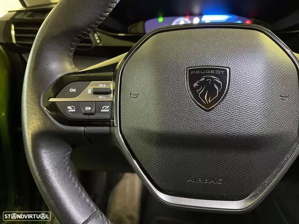 Peugeot 308 1.6 Hybrid Allure e-EAT8 - 19