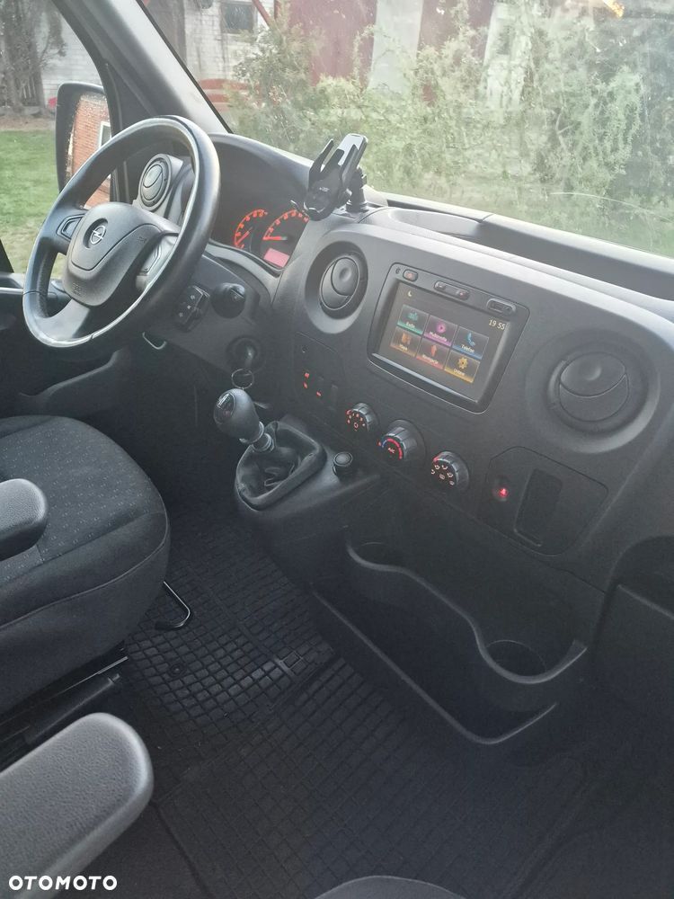 Opel Movano - 27