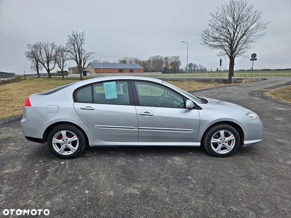 Renault Laguna 1.6 16V 110 Emotion - 7