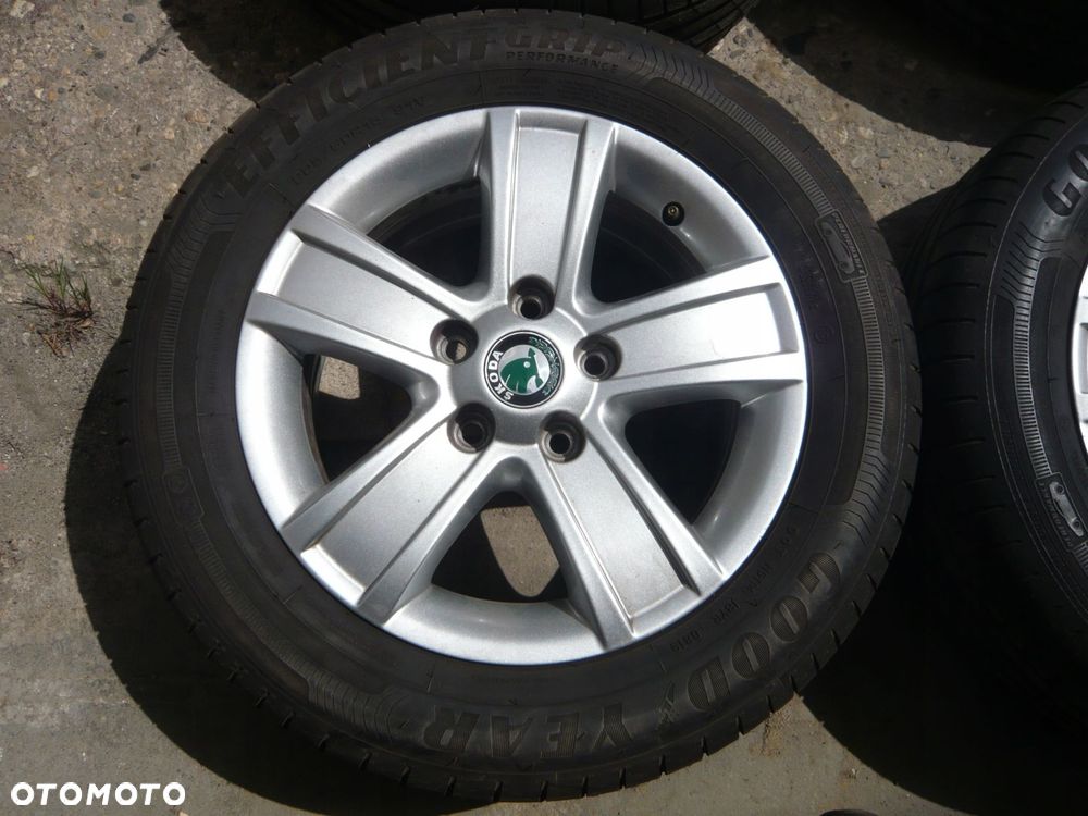 koła aluminiowe 1z0601025s skoda 205/60r15 - 2