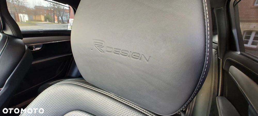 Volvo S90 D4 R-Design - 19