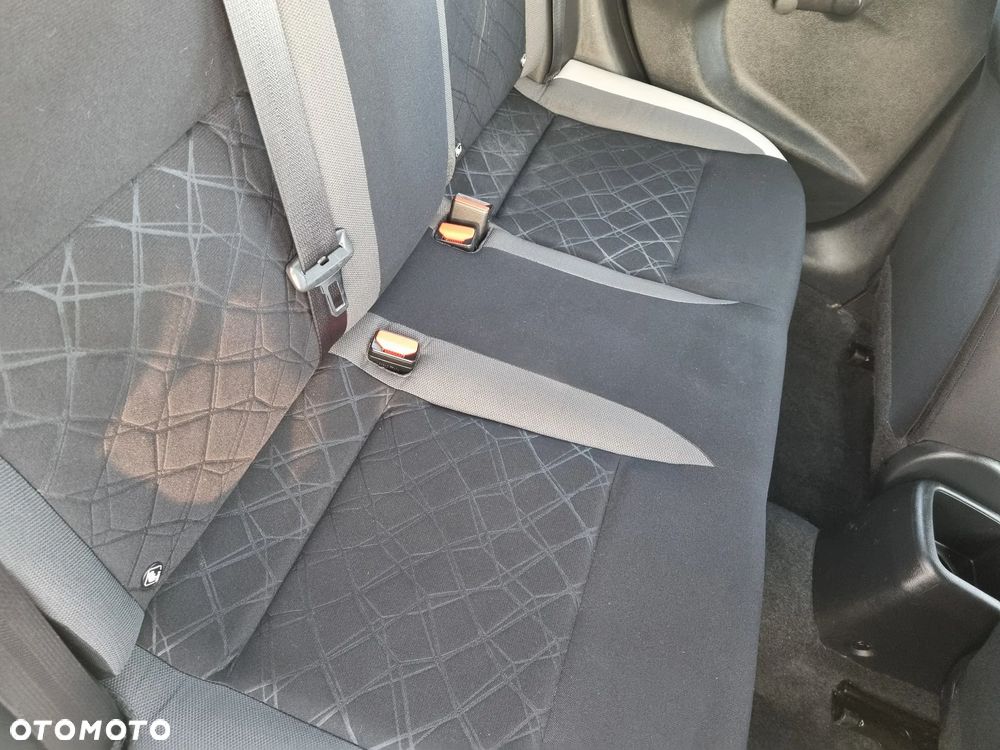 Nissan Micra 1.5 dCi Visia Plus - 27