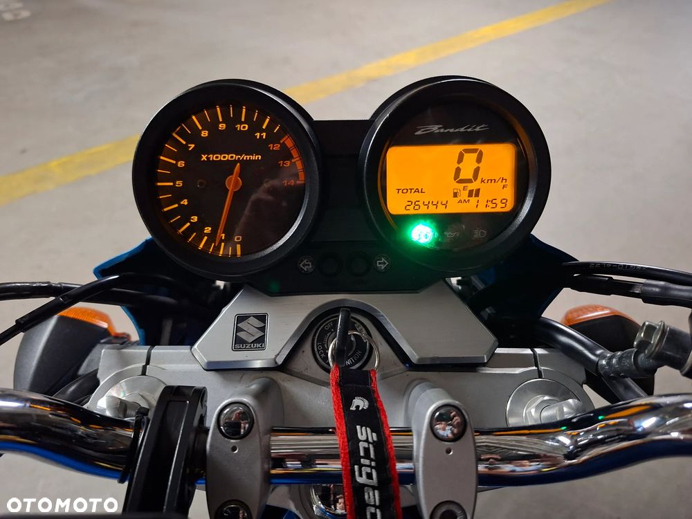 Suzuki Bandit - 10