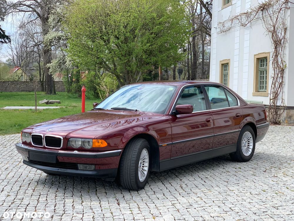 BMW Seria 7 - 7