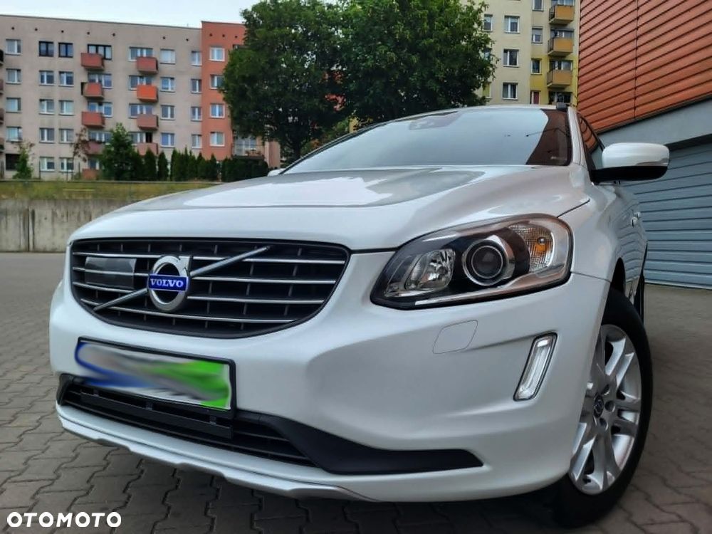 Volvo XC 60 D4 Geartronic Momentum - 4