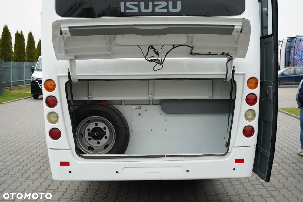 Isuzu NOVO / EURO 6 / RETARDER / SPROWADZONY / 7 METR / - 20