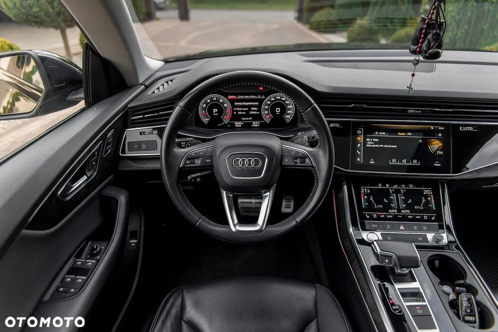 Audi Q8 55 TFSI quattro tiptronic - 30