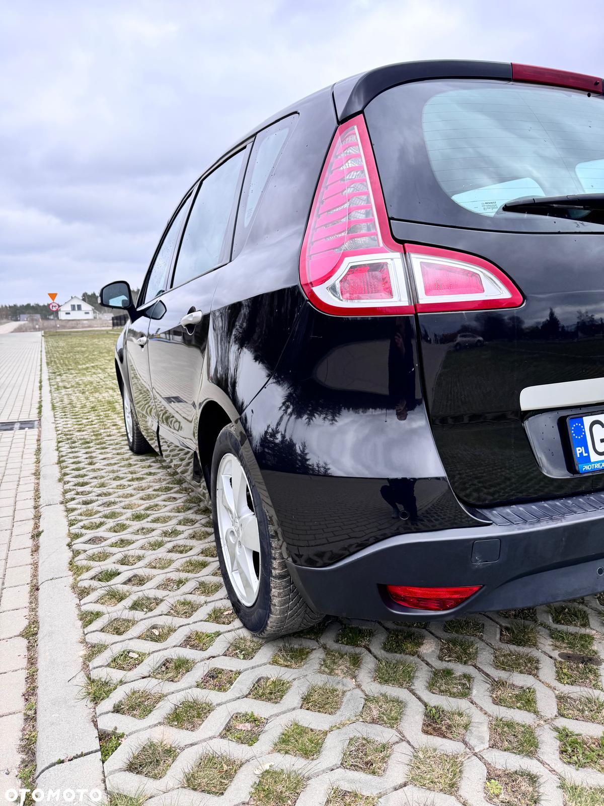 Renault Scenic - 8