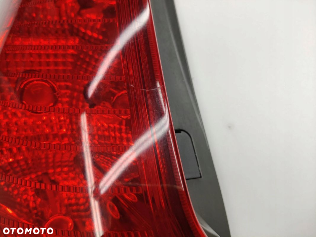 LAMPA LEWY TYŁ LEWA TYLNA HYUNDAI i30 KOMBI 92401-2L1 - 5