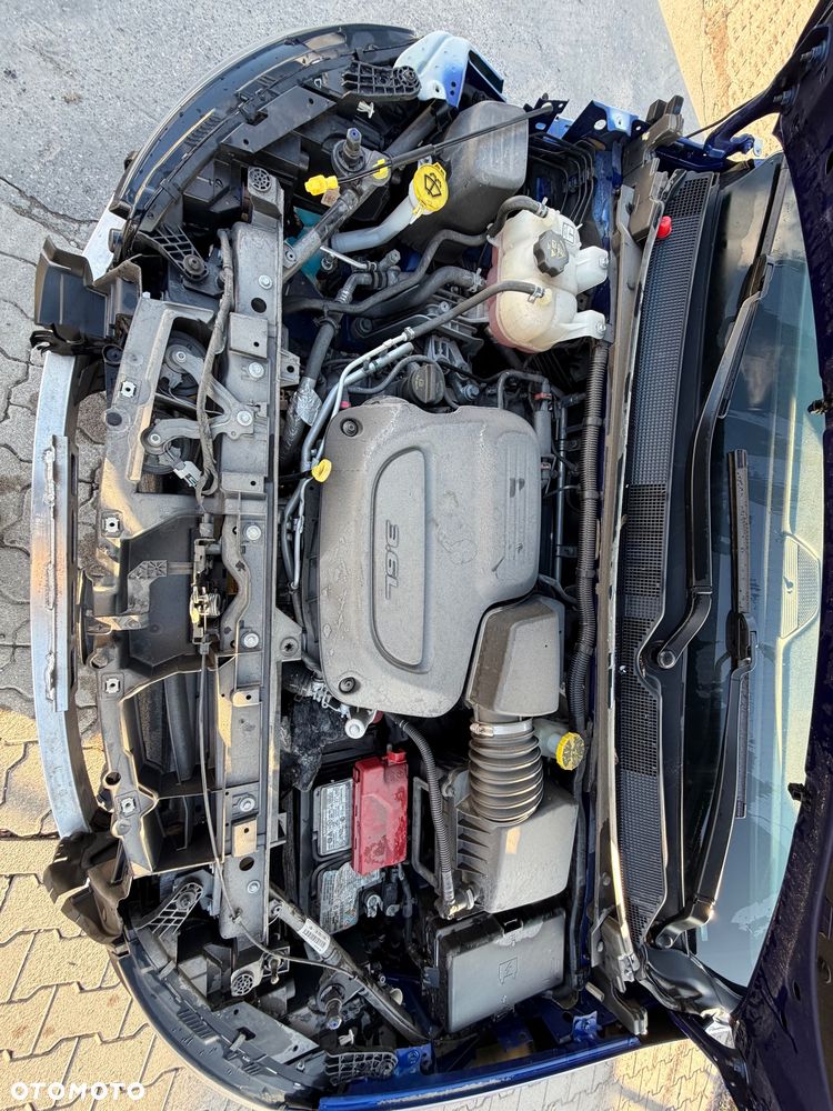 Chrysler Pacifica - 11