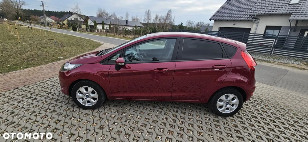 Ford Fiesta 1.25 Ambiente - 8