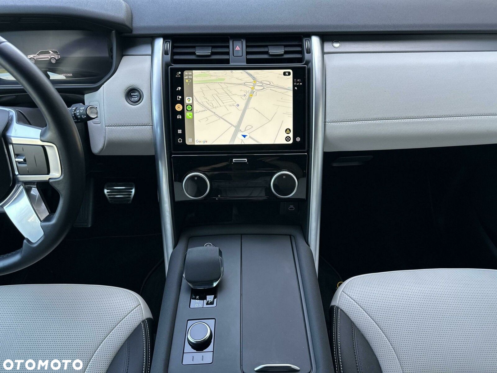 Land Rover Discovery - 19
