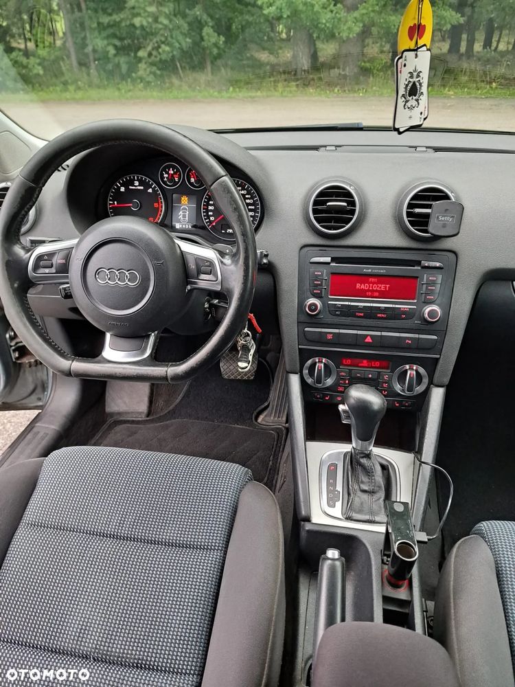 Audi A3 Sportback 2.0 TDI Ambition S tronic - 8