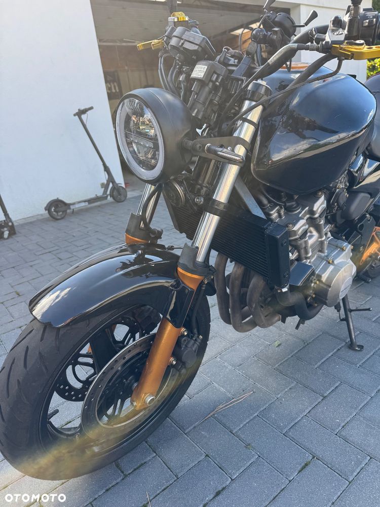 Honda Hornet - 8