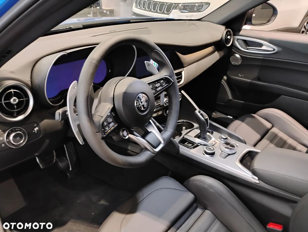 Alfa Romeo Giulia 2.0 Turbo Veloce Q4 - 6