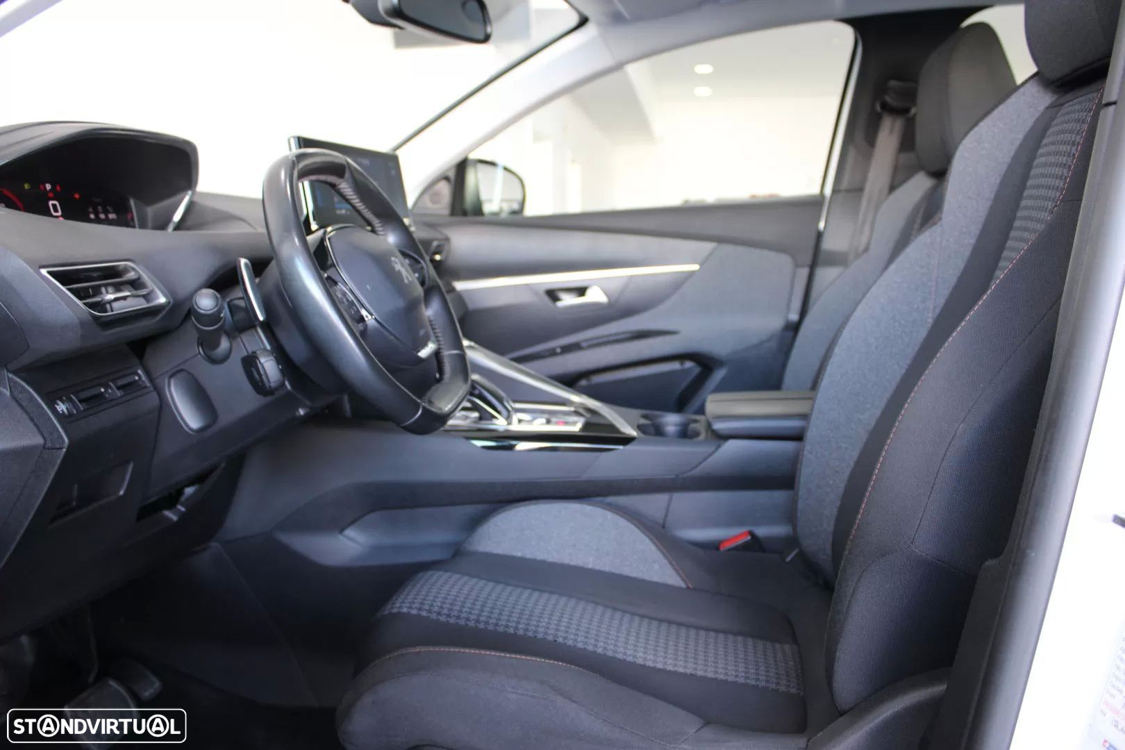 Peugeot 3008 1.5 BlueHDi GT Line EAT8 - 6