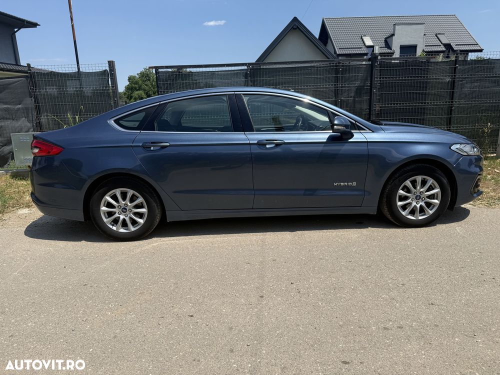 Ford Mondeo 2.0 HEV Titanium - 4