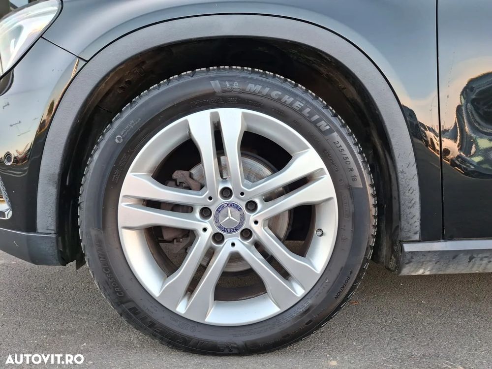 Mercedes-Benz GLA 220 d 4Matic 7G-DCT - 22