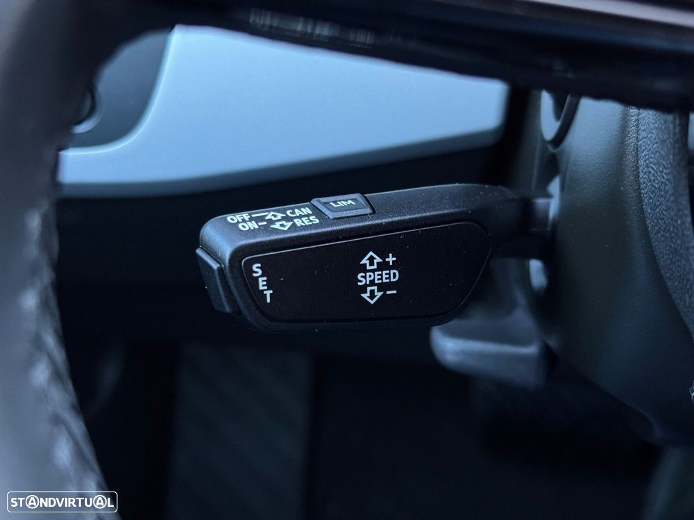 Audi A4 Avant 30 TDI Advanced S tronic - 23