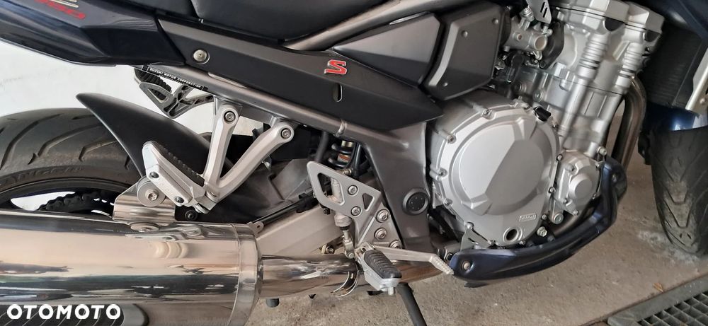 Suzuki Bandit - 19