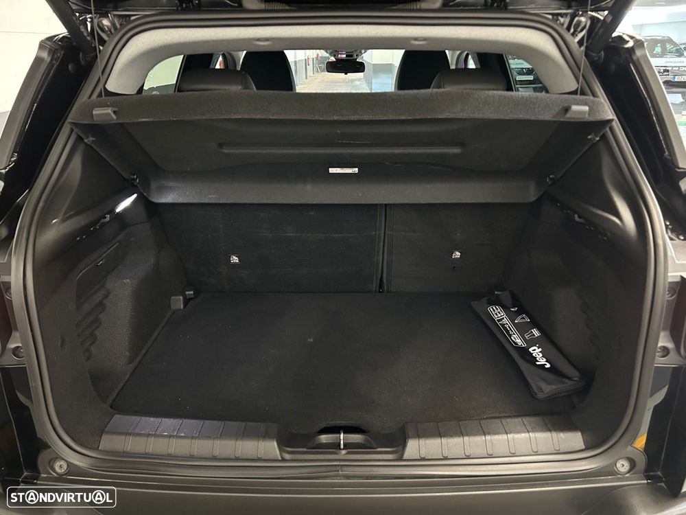 Jeep Avenger 1.2 GSE T3 Altitude - 16